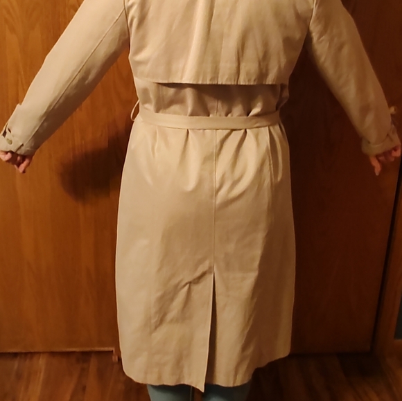 Long Jacket - Picture 2 of 6